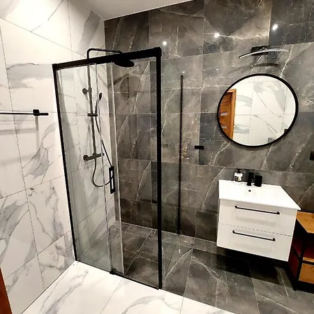 Komfort 17 Apartment Zator