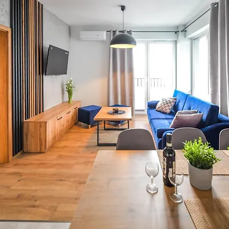Komfort 17 Apartment Zator